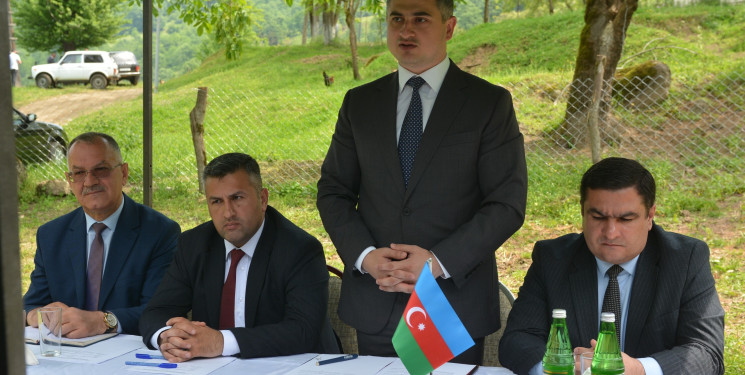 Bürsülüm və Davradibi kəndlərində səyyar qəbul keçirilib
